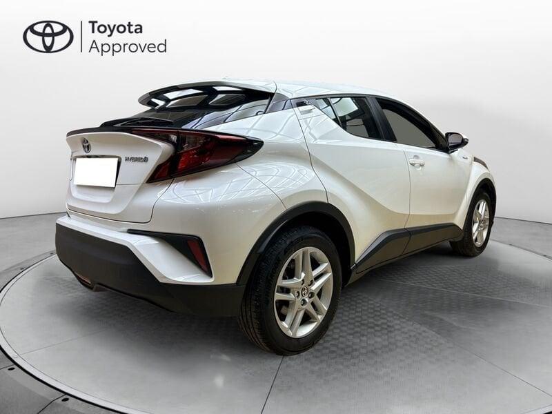 Toyota C-HR 1.8h Active E-CVT