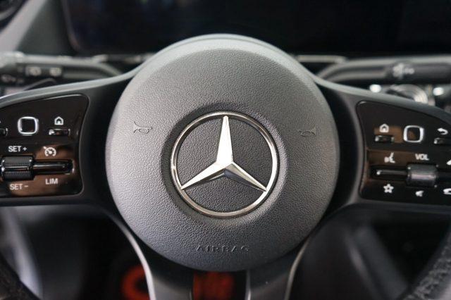 MERCEDES-BENZ GLA 180 d Automatic Business UFFICIALE UNIPROP.
