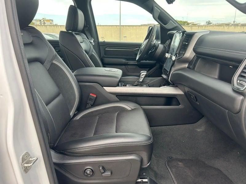 Dodge RAM 1500 REBEL GT