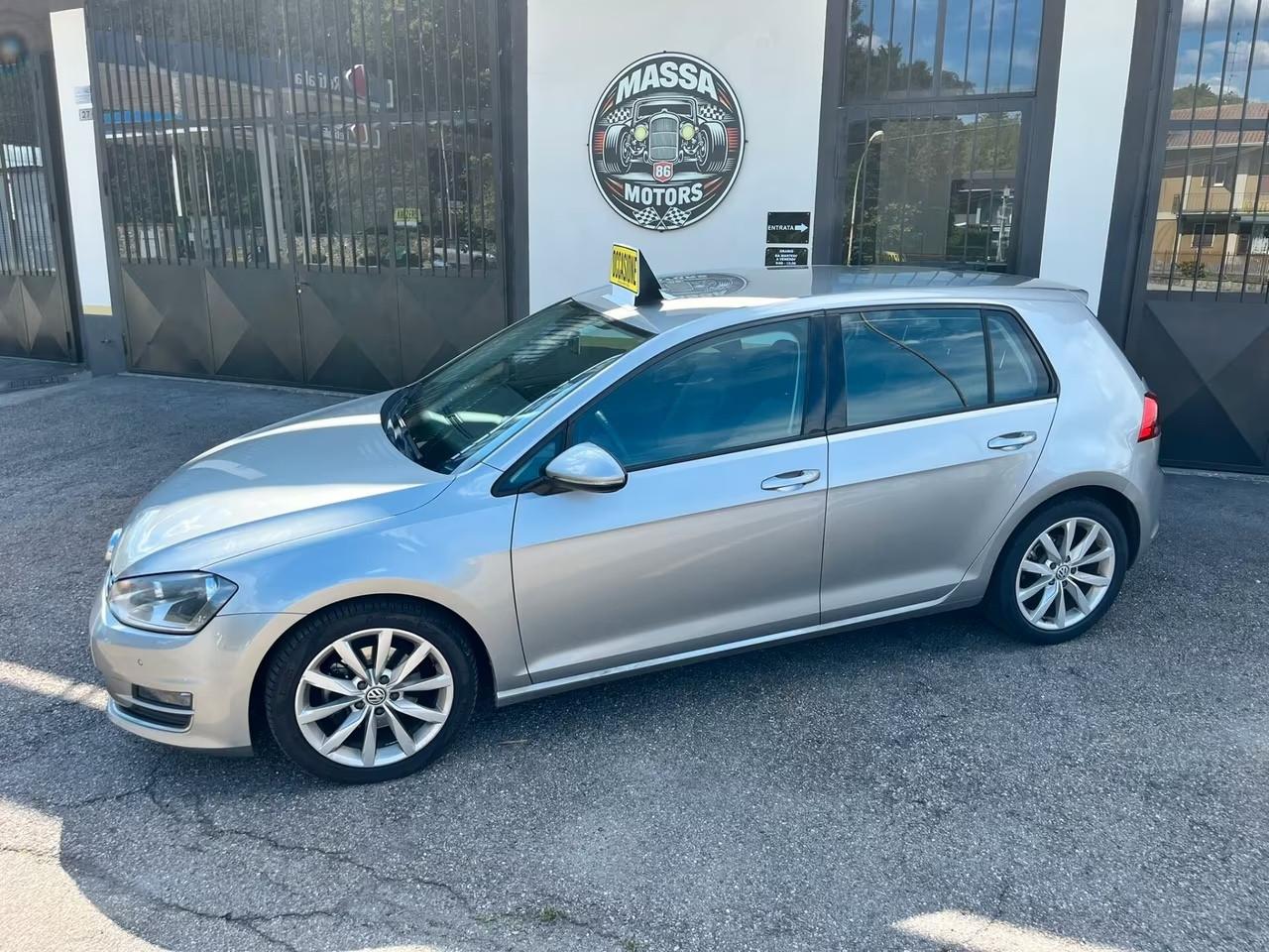 Volkswagen Golf 1.6 TDI 110 CV DSG HIGHLINE