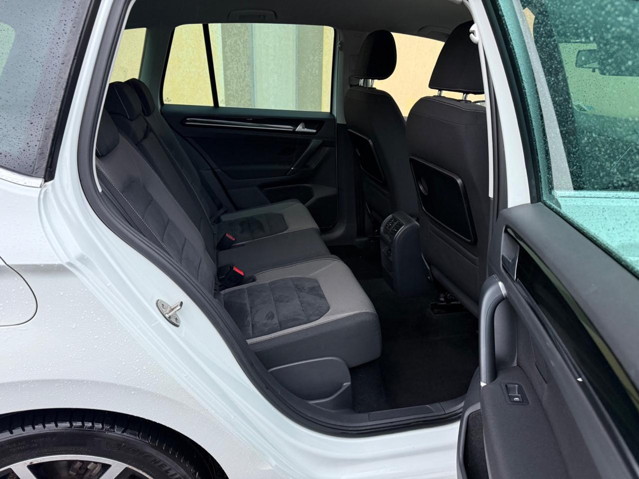 Volkswagen Golf Sportsvan 1.6 TDI 110CV Highline BlueMotion Technology