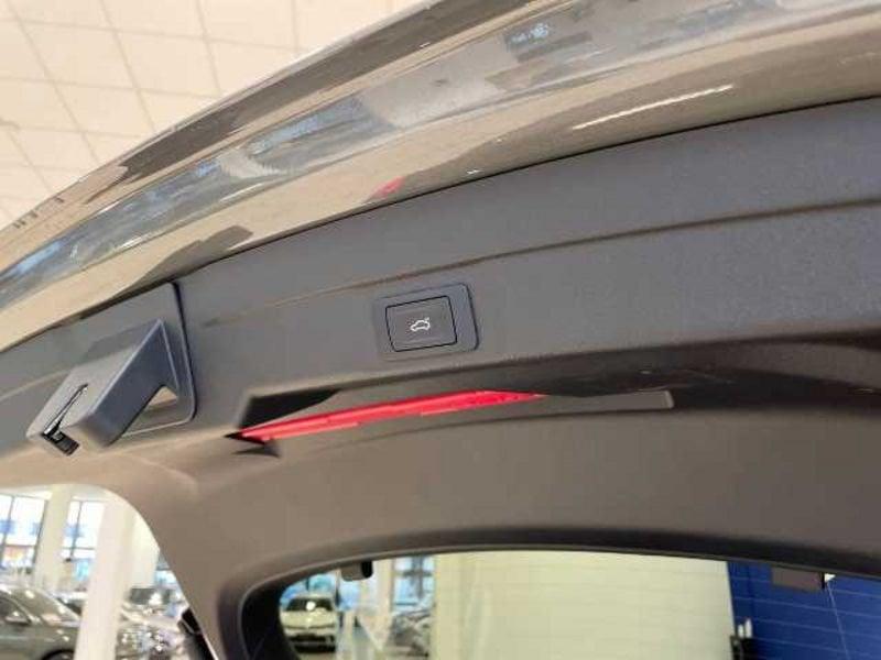 Audi A5 III 2024 Berlina 2.0 tdi mhev+ Business Advanced 204cv s-tronic