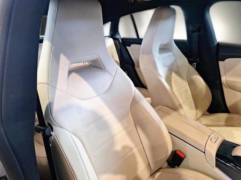 MERCEDES-BENZ CLA 250 AUTOMATIC EQ-POWER SPORT 5 PORTE STATION WAGON