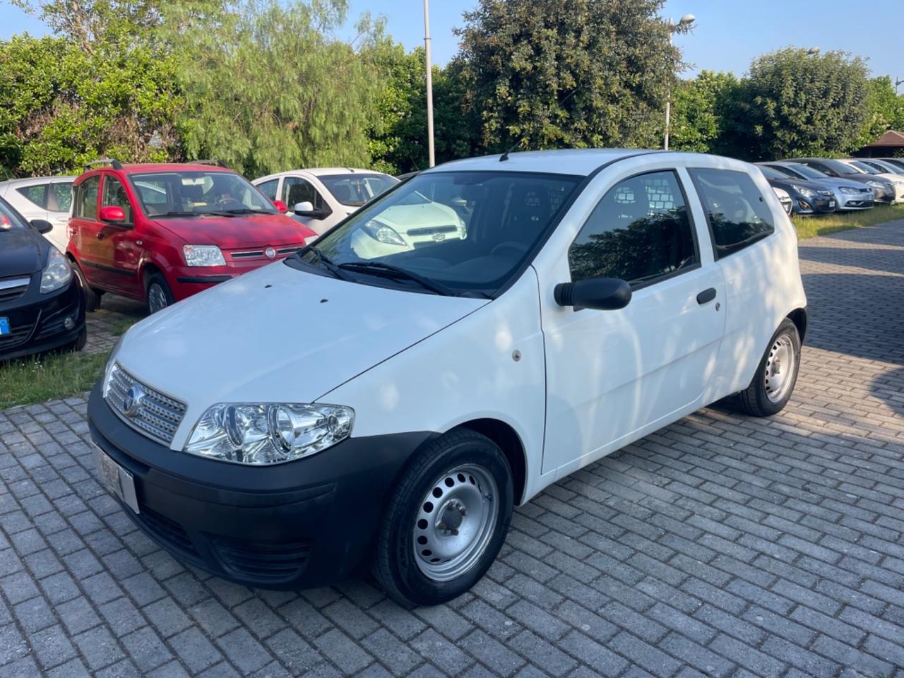 Fiat Punto 1.2 3p. 2 posti Natural Power Van km 120.000