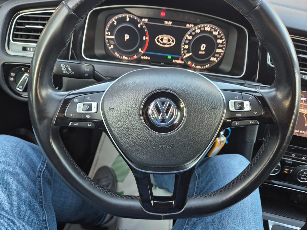 VOLKSWAGEN GOLF 7.5 EXECUTIVE 2.0 TDI 150CV DSG