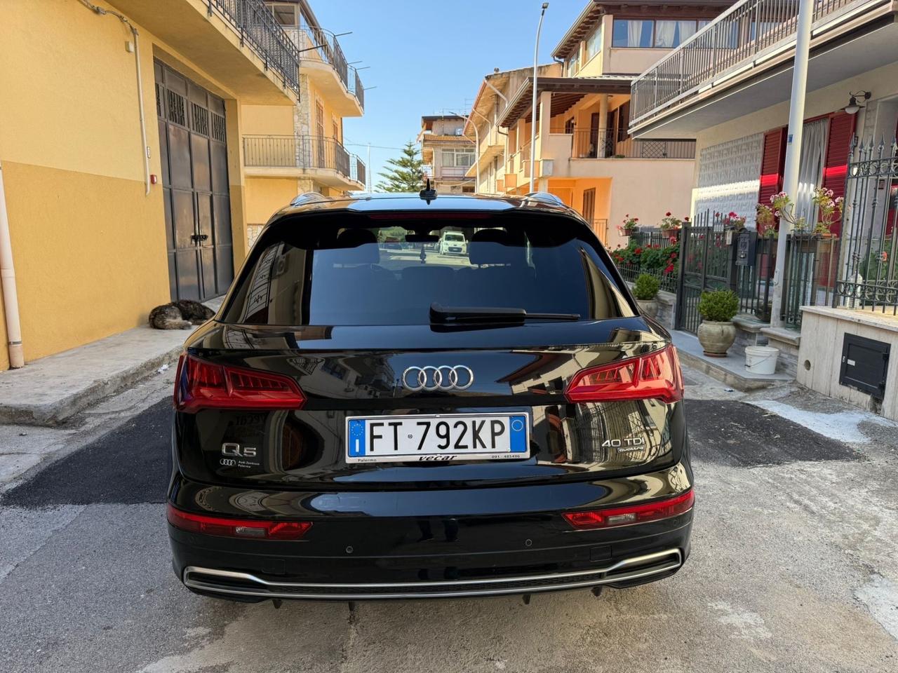 Audi Q5 40 TDI quattro S tronic line plus