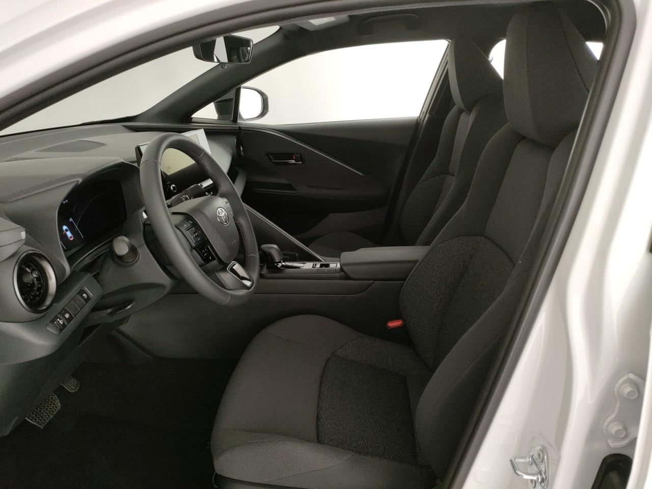 TOYOTA C-HR 1.8 hev Active fwd e-cvt