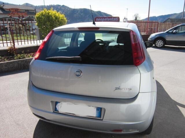 Fiat Grande Punto 1.2 5 porte Dynamic NEOPATENTATI