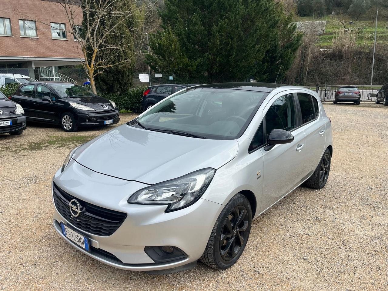 Opel Corsa 1.4 Benzina/GPL - Neopatentati