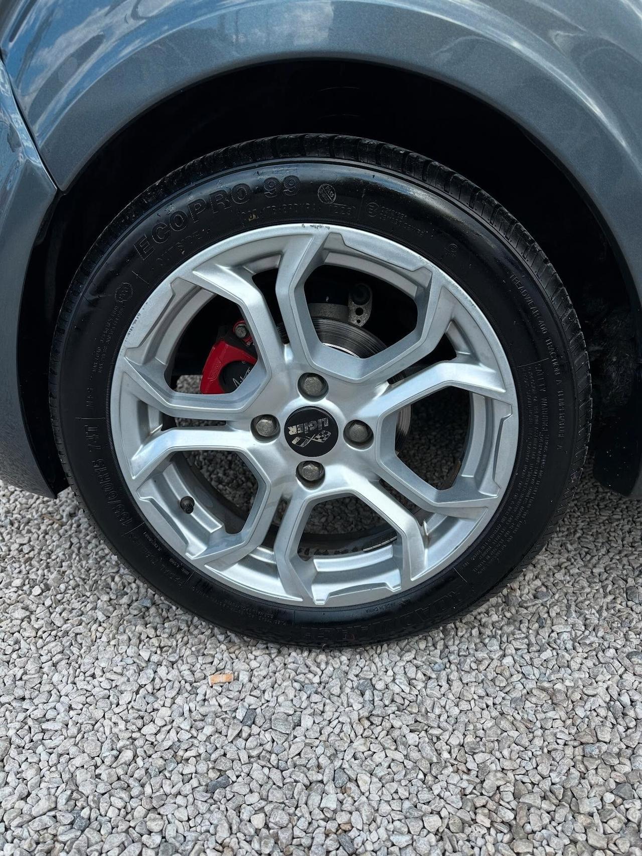 Ligier JS JS50 DCI Revolution Elegance Ice
