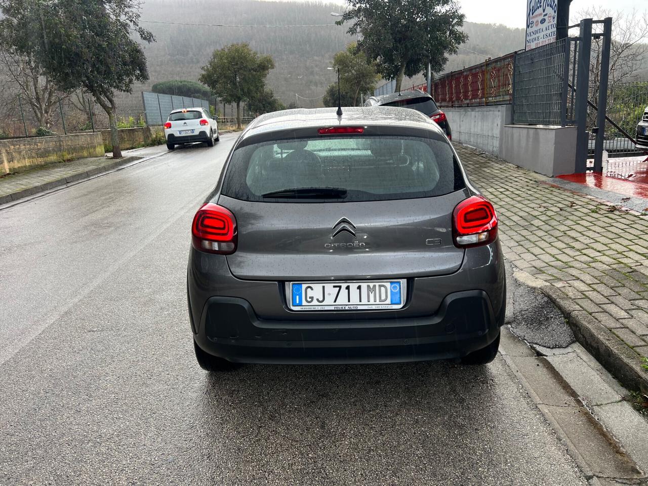 Citroen C3 1.2 benzina 83cv Shine 2022