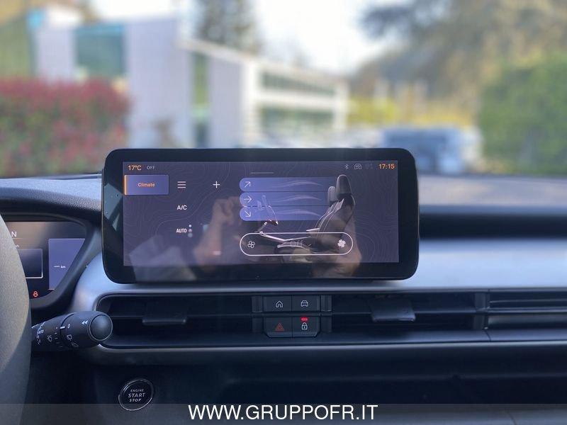 Jeep Avenger 1.2 Turbo 110 CV MHEV Summit