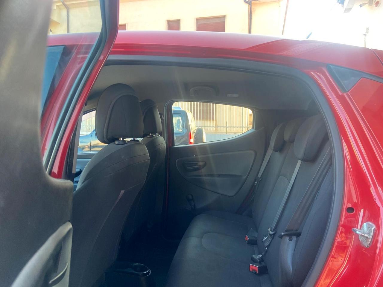 Lancia Ypsilon 1.2 69 CV 5 porte GPL Ecochic Gold