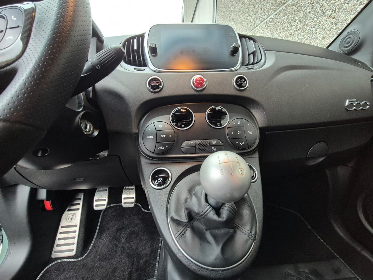 Abarth 695 1.4 Turbo T-Jet 180 CV 70°