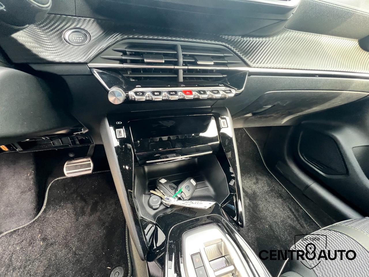 Peugeot 208 Hybrid 100 e-DCS6 GT