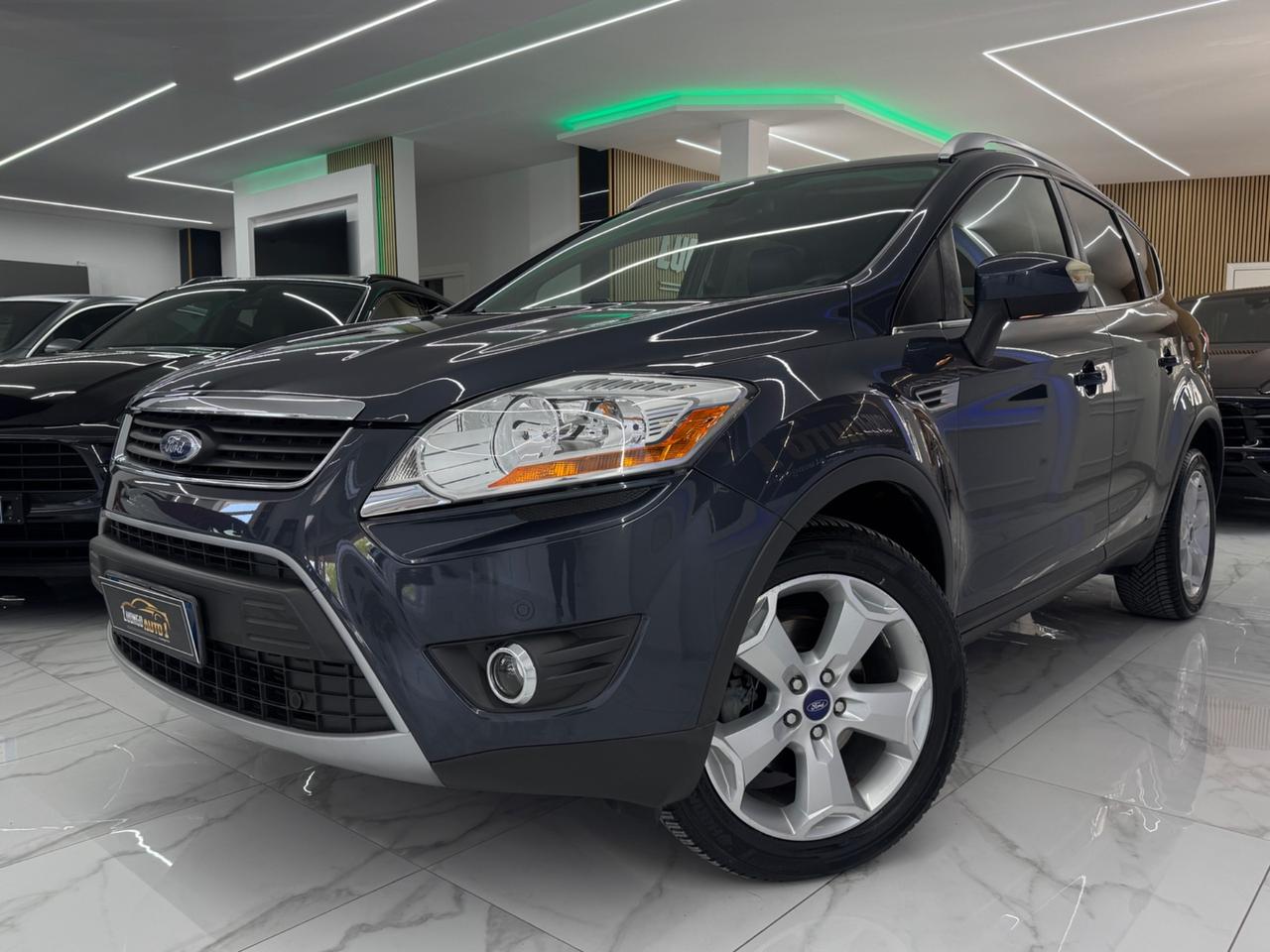 Ford Kuga 2.0 4WD Autom. Titanium Full Opt