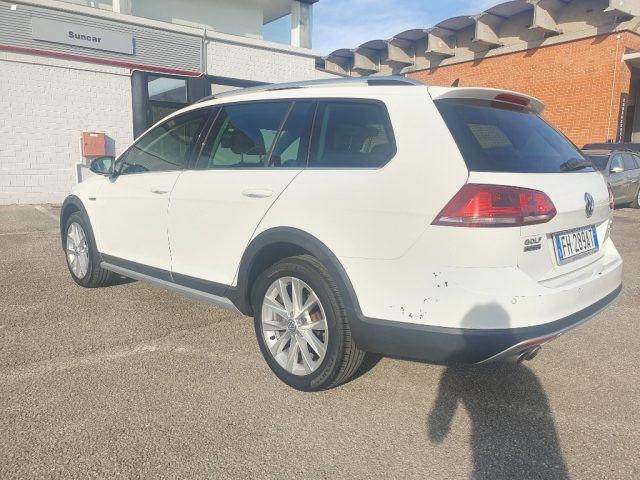 VOLKSWAGEN Golf Variant Alltrack 1.6 TDI 4MOTION Executive BMT