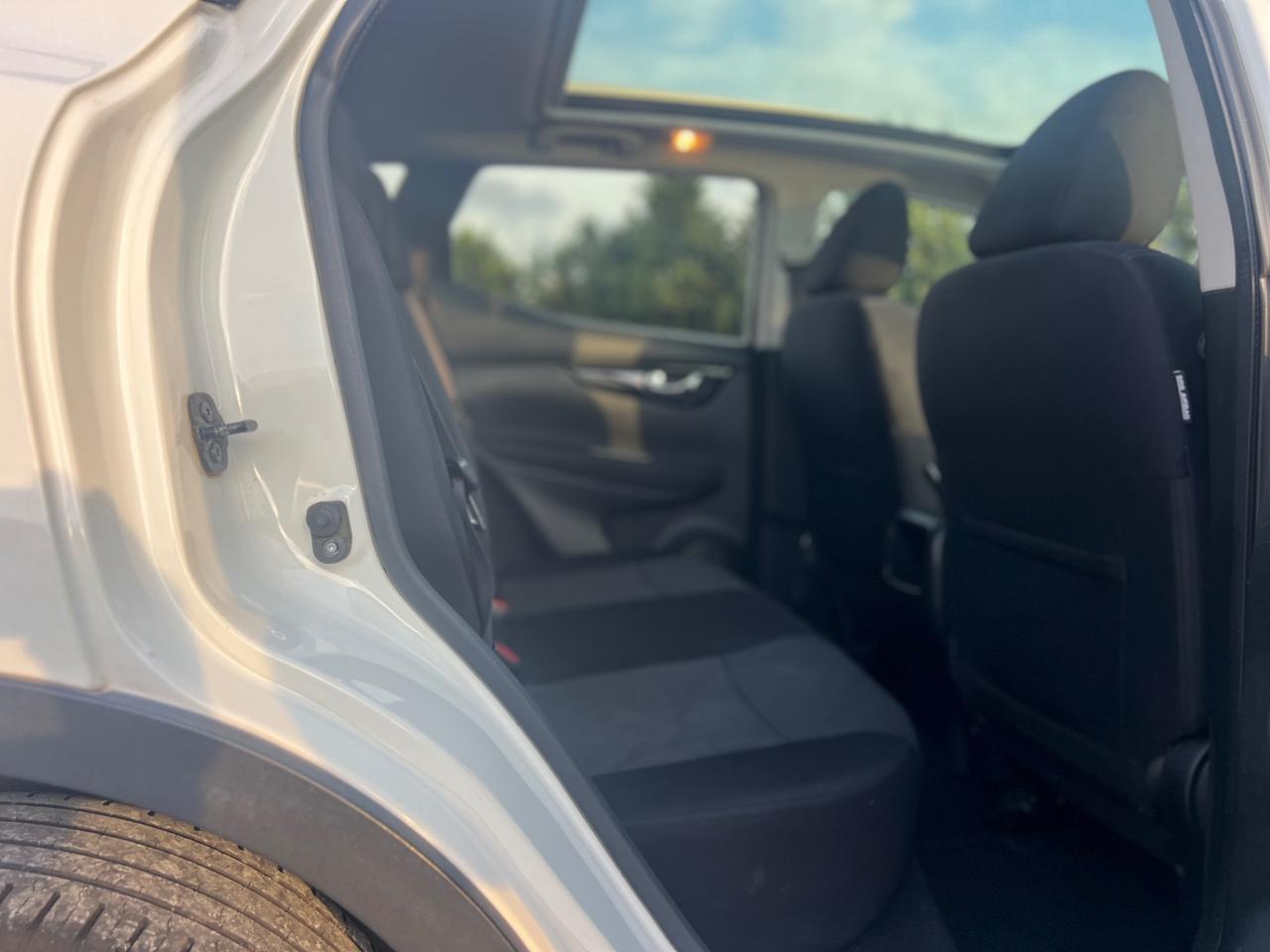 Nissan Qashqai 1.5 dCi N-Connecta