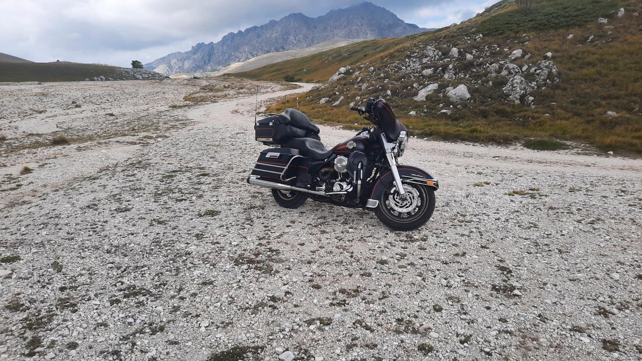 Harley davidson electra glide ultra touring anno 2005