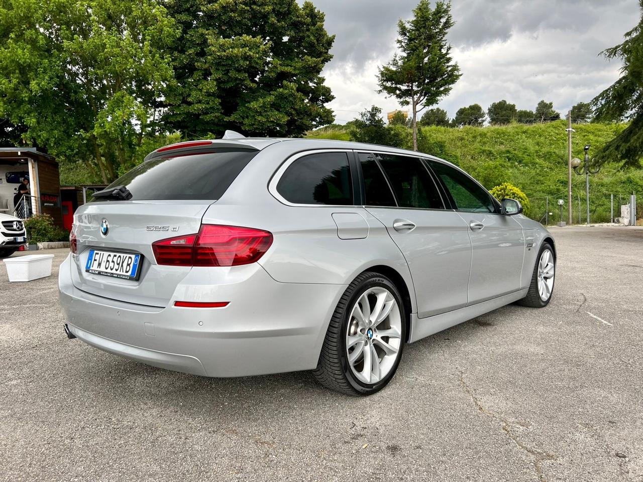 Bmw 525d xDrive Touring Luxury