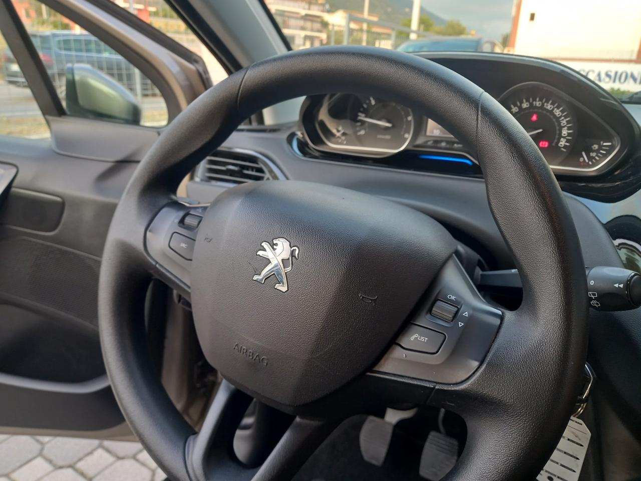 PEUGEOT 208 1.4 HDi 68 CV - 5 PORTE ALLURE * OK NEOPATENTATI *