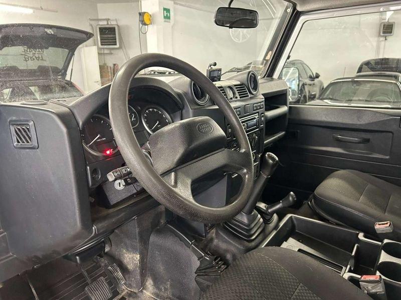 Land Rover Defender 90 2.4 TD4 Station Wagon SE