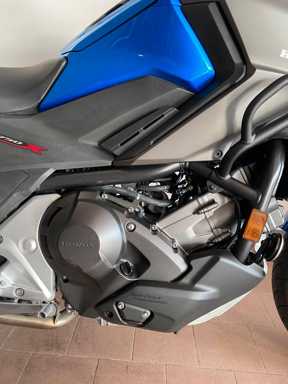 Honda NC 750 x dct