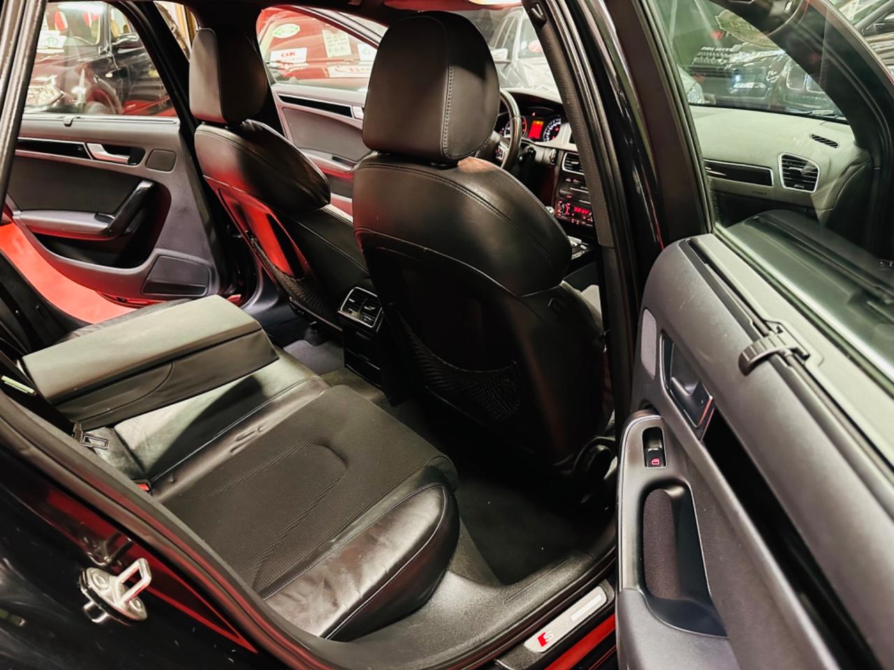 Audi A4 Avant 2.0 TDI 143CV 6Marce S-Line