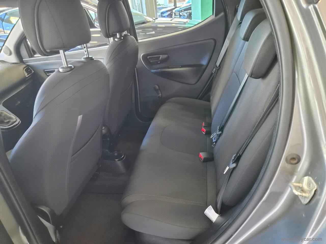 LANCIA Ypsilon 1.2 69 CV 5p. GPL Ecochic Gold