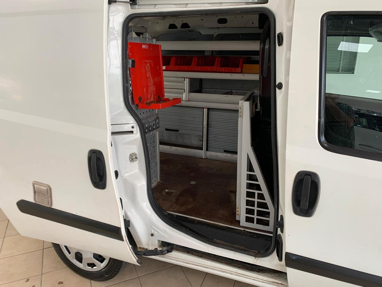 FIAT Doblò 3ª serie Doblò 1.4 T-Jet Natural Power ATTREZZATO !