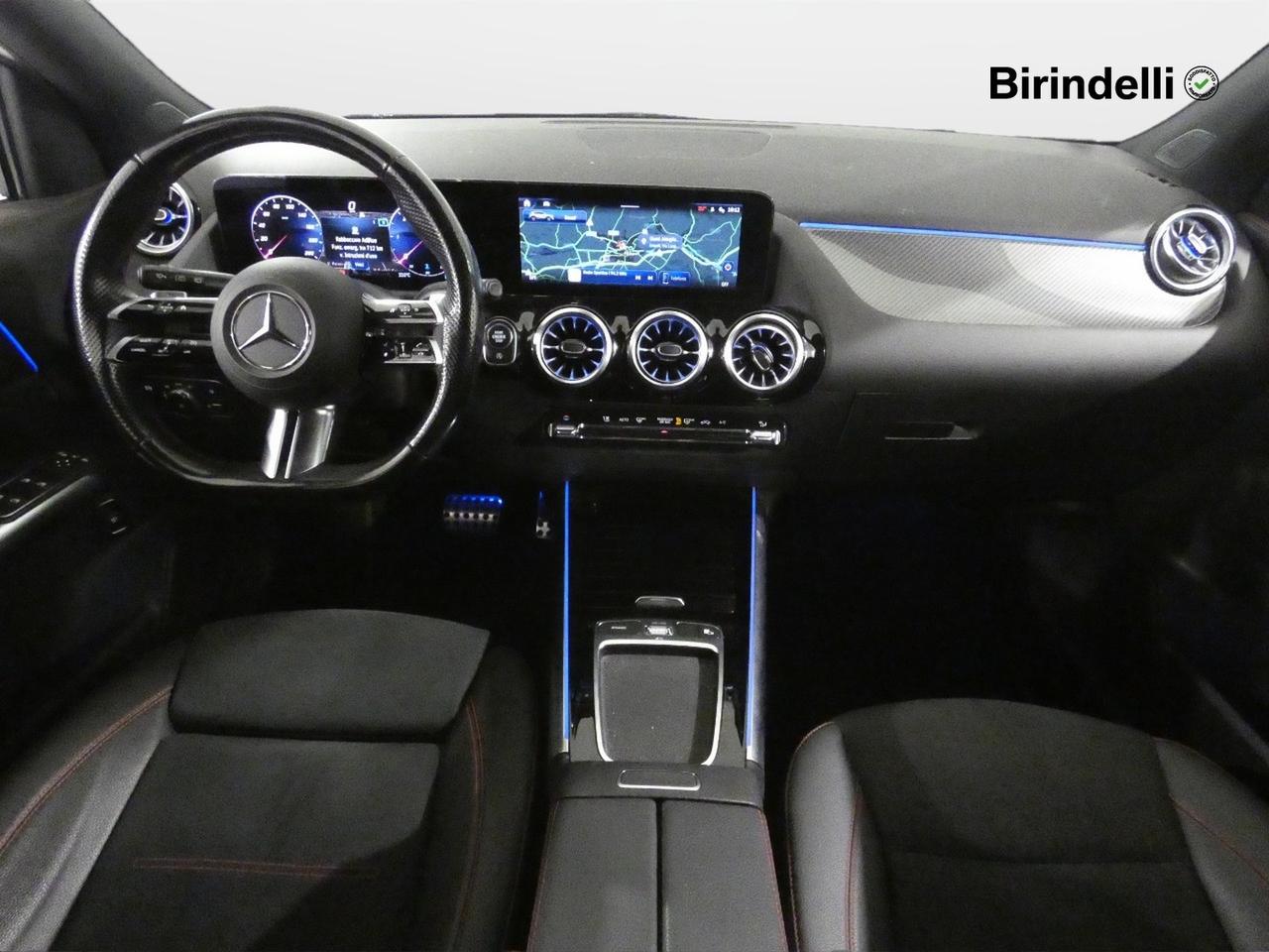 Mercedes-Benz GLA (H247) - GLA 200 d Automatic AMG Line Premium