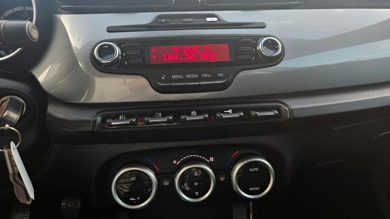 Alfa Romeo Giulietta 1.6 JTDm-2 105 CV Distinctive