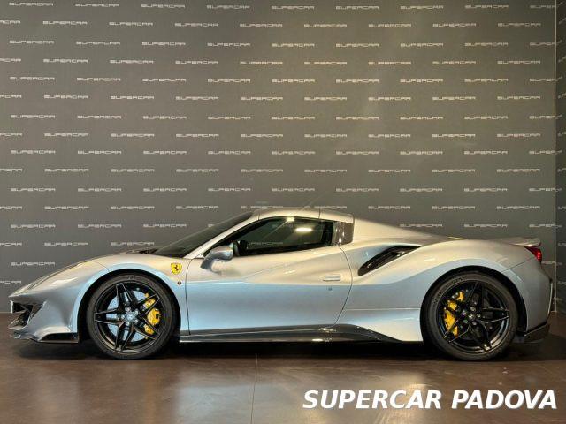 FERRARI 488 Pista Spider