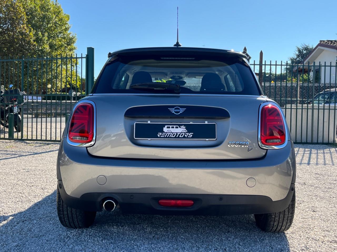 Mini Cooper D Cambio automatico Sport mode