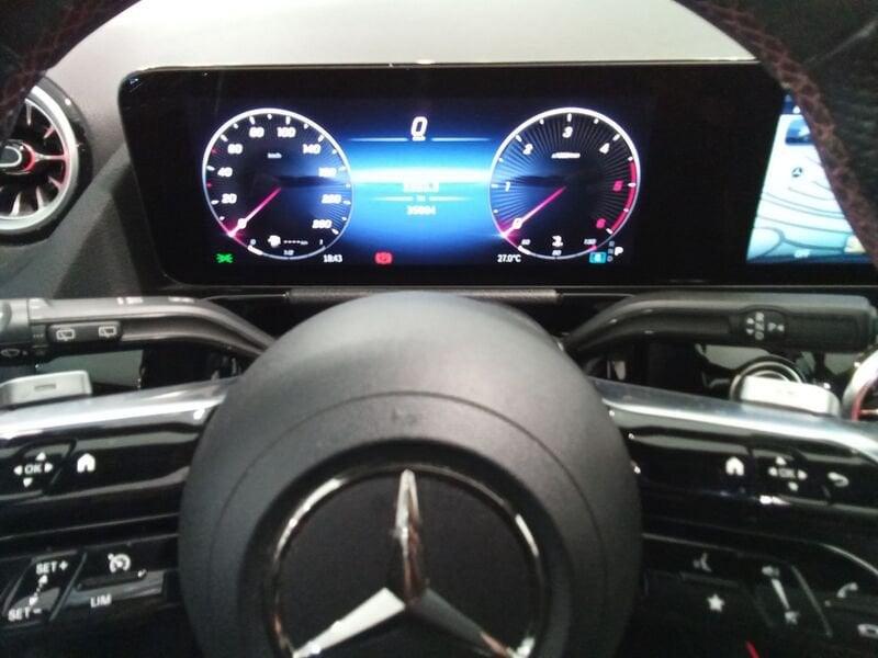 Mercedes-Benz Classe B B 180 d Automatic AMG Line Premium