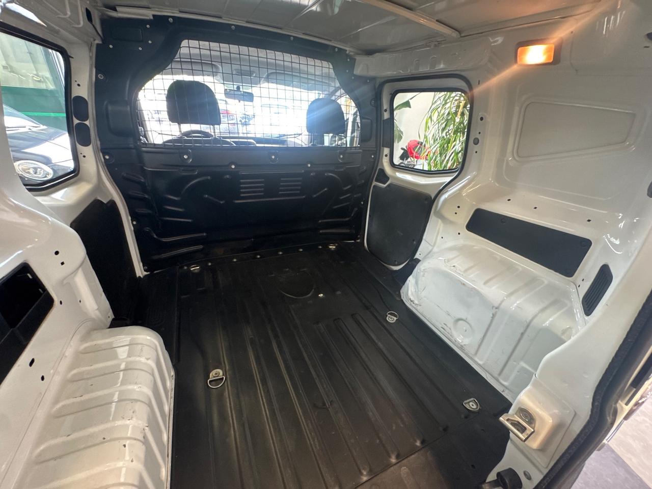 Fiat Fiorino 1.3 MJT 95CV Cargo Adventure