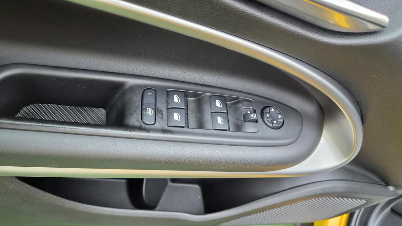 Jeep Avenger 1.2 Turbo 100 CV Longitude