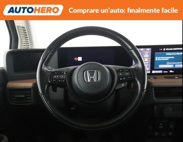 HONDA e Advance 17