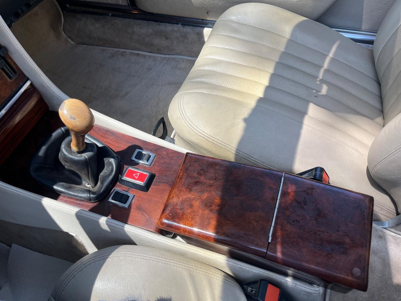 Mercedes benz 280 SL R107 Manuale