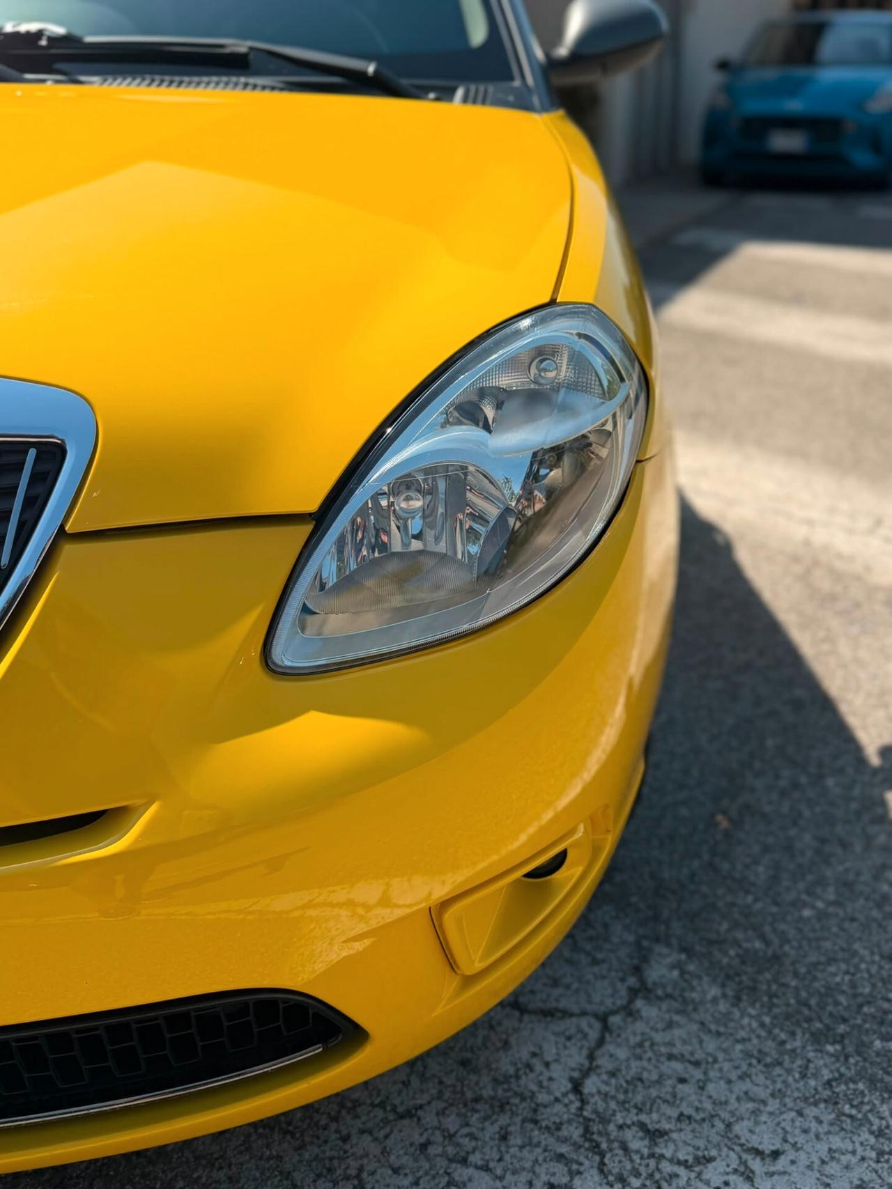Lancia Ypsilon 1.2 Argento