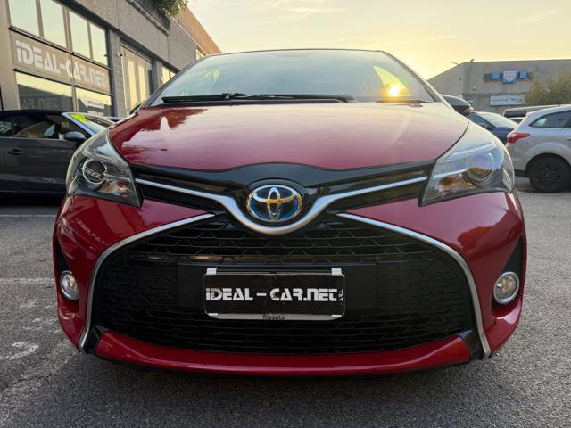 TOYOTA Yaris 1.5 Hybrid 5 porte Trend "Red Edition"