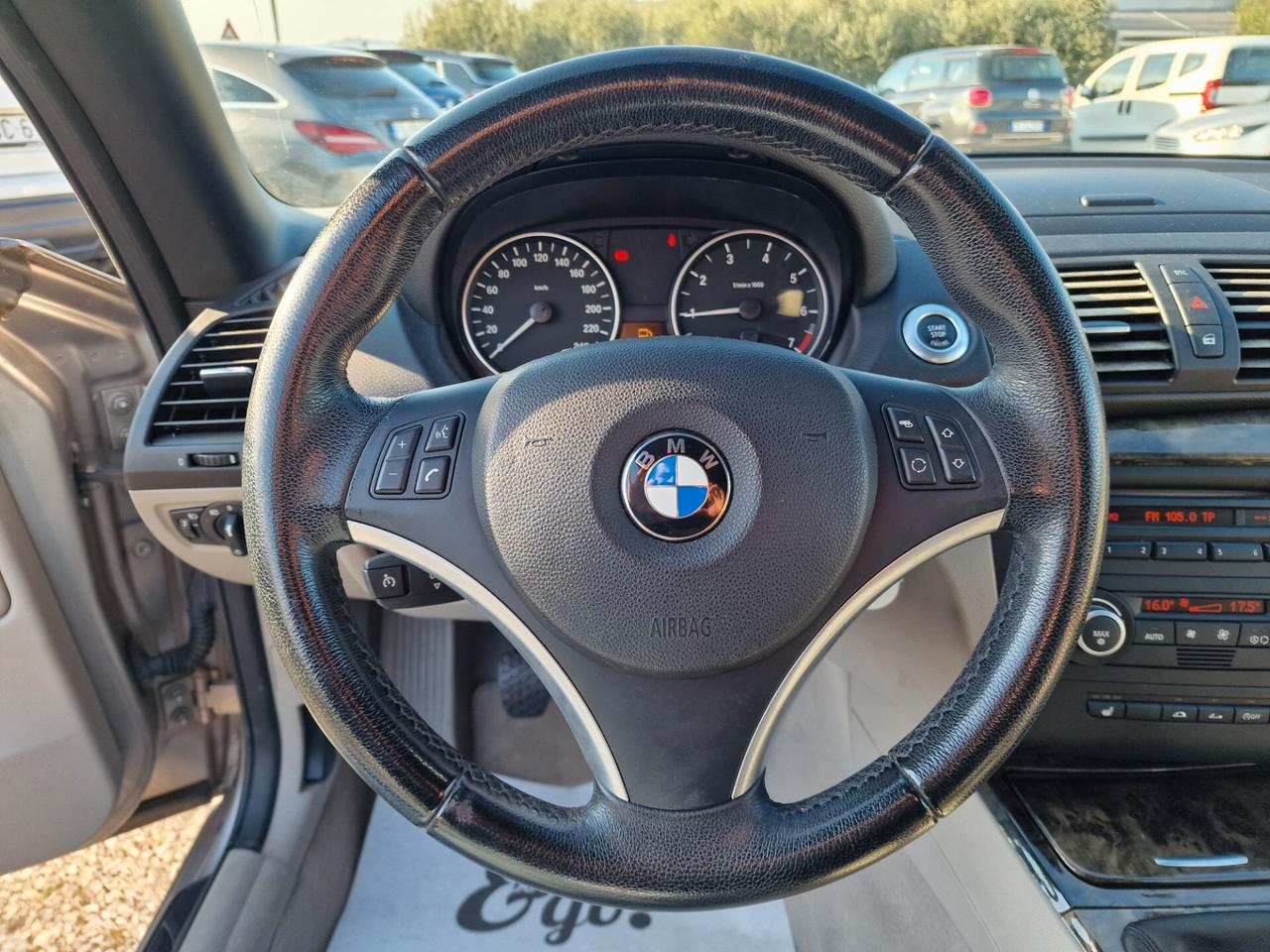 Bmw 118i Cabrio Attiva 143 CV