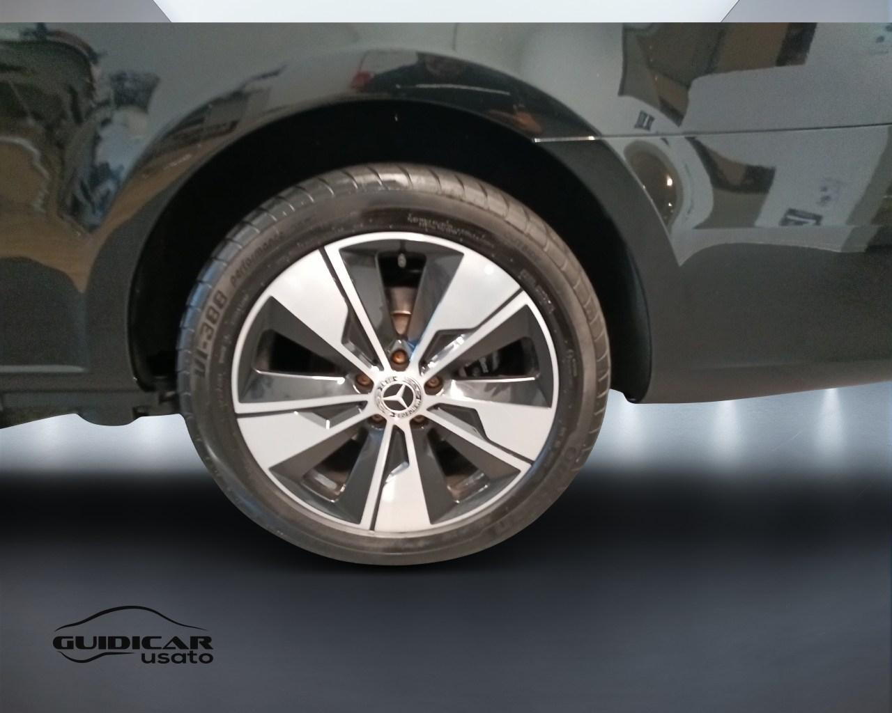 Mercedes-Benz Classe V - W447 2019 Extralong - V Extralong 250 d Premium auto