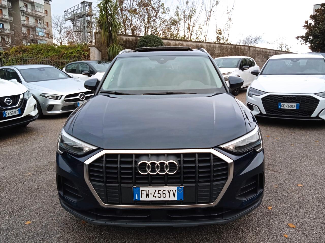 Audi Q3 35 TDI S tronic Advanced tetto apribilr elettrico.