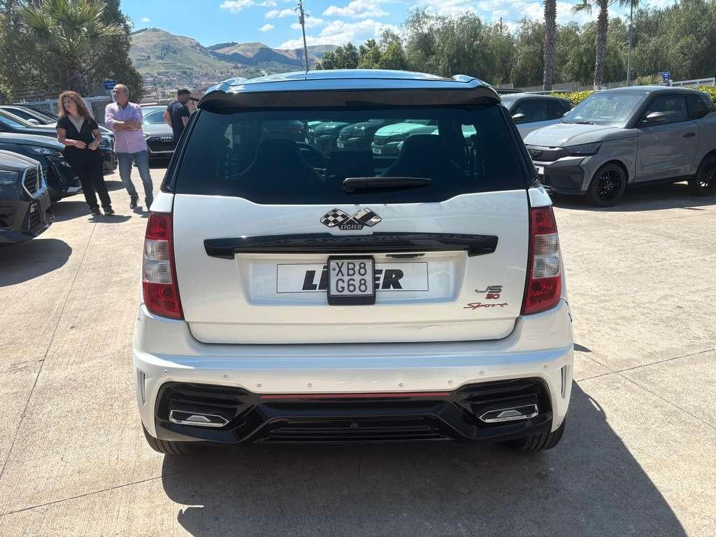 Ligier JS50 Progress Sport 2023 / KM 24.000 Tua a solo 104 Euro al mese