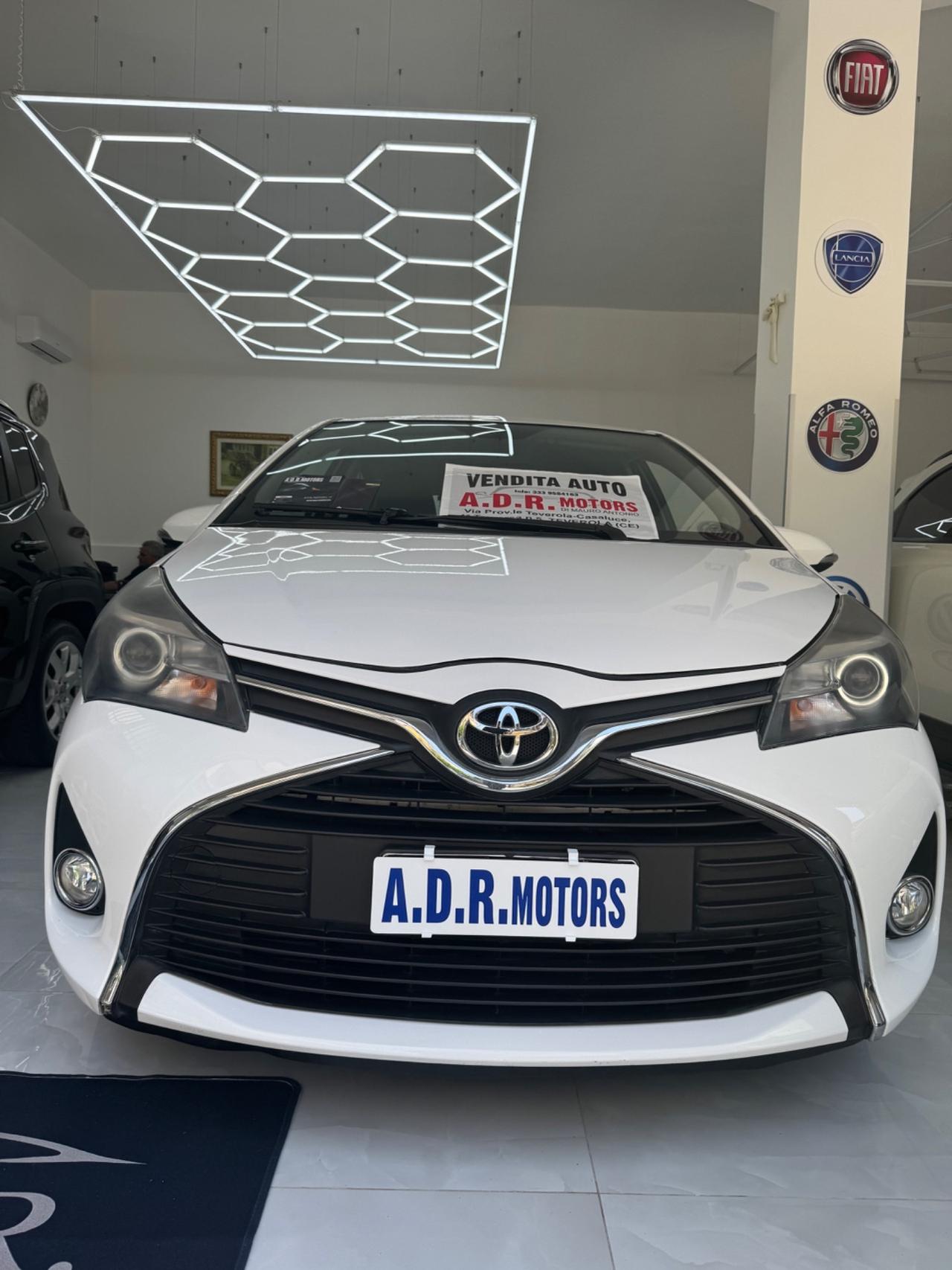 Toyota Yaris 1.0 5 porte Lounge
