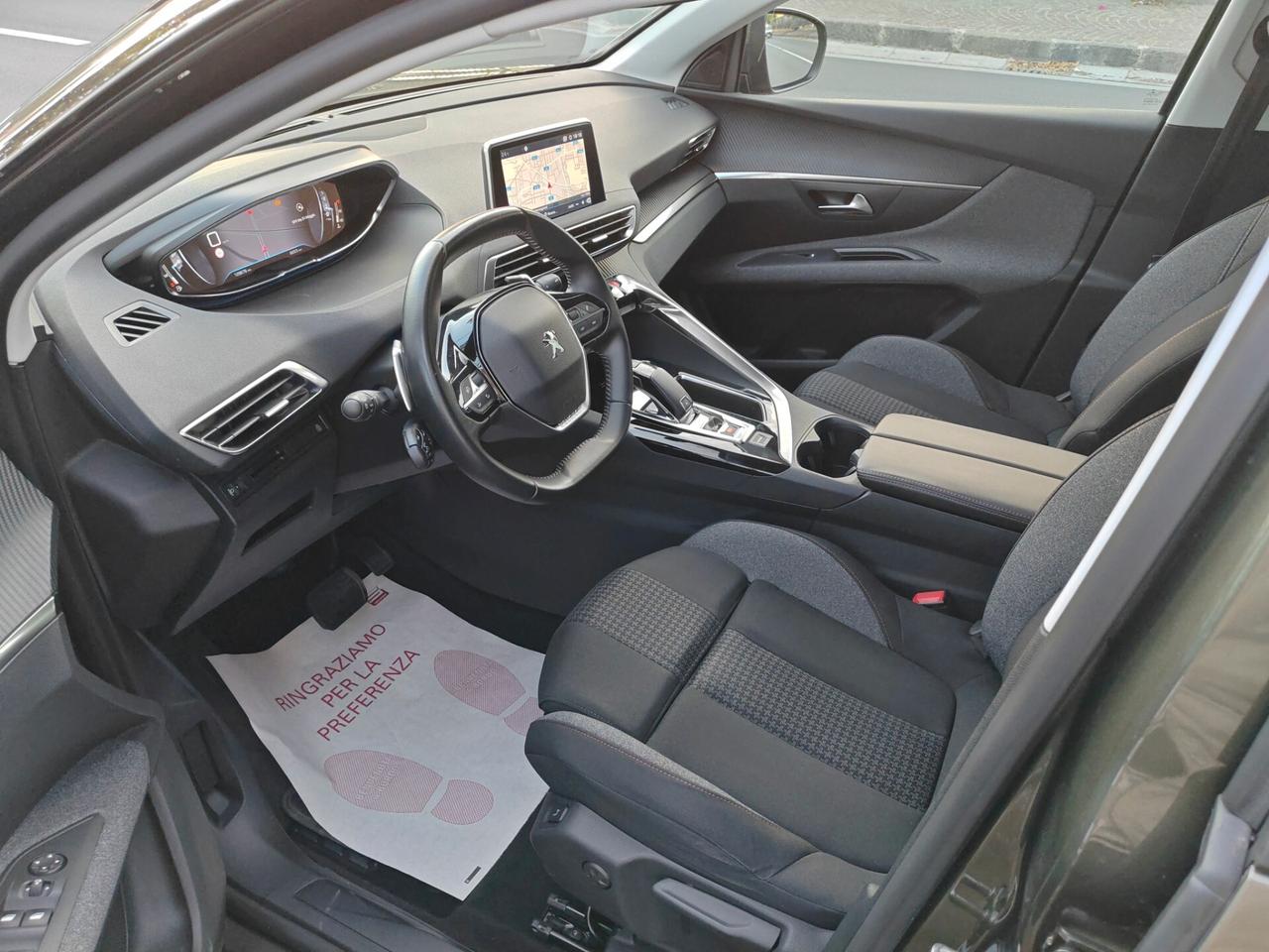 Peugeot 5008 BlueHDi 130 S&S EAT8 Business 7 Posti