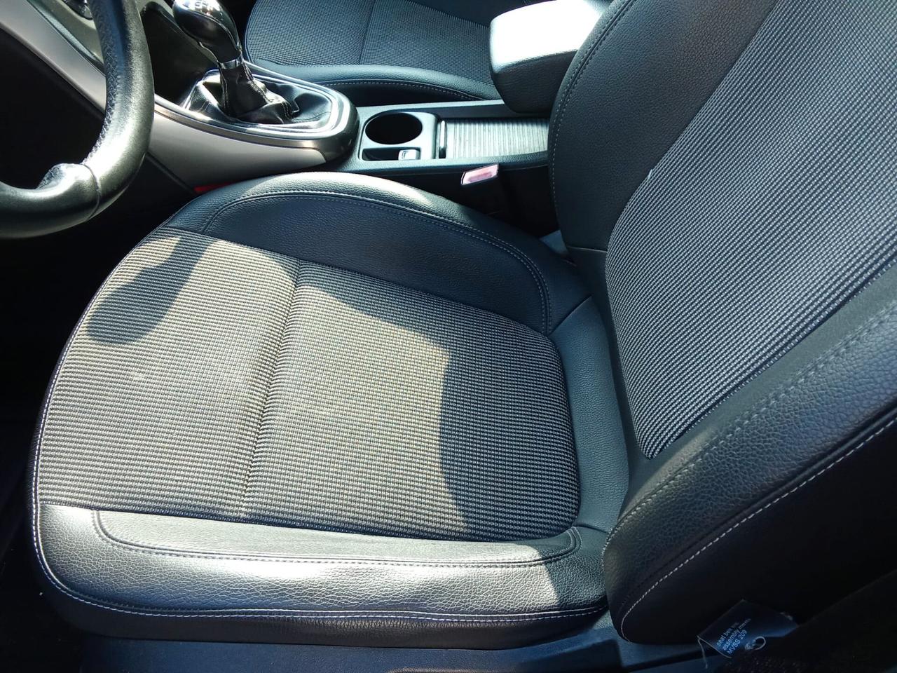 Opel Astra 1.4 Turbo 140CV 5 porte Cosmo