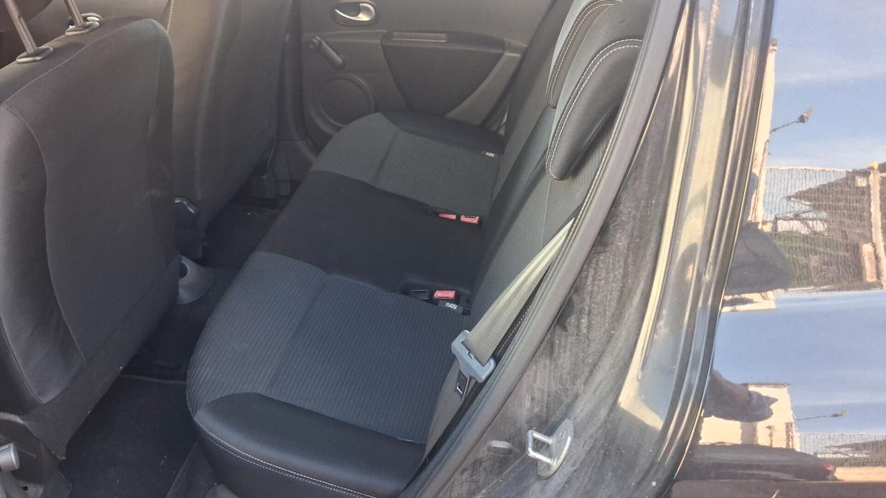 Renault Clio 1.2 16V 5 porte GPL Dynamique