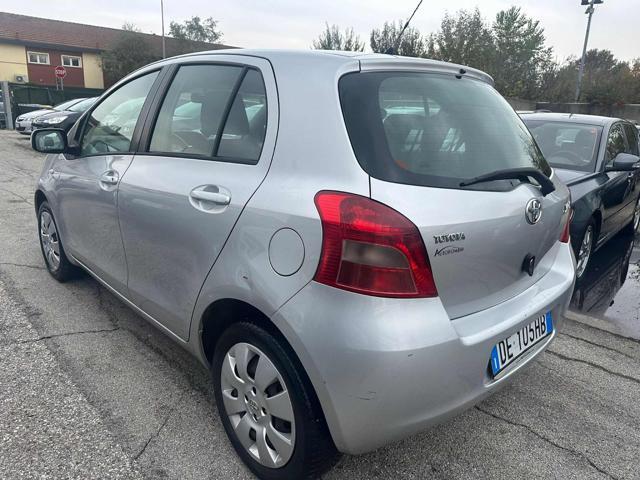 TOYOTA Yaris Disponibili Subito Bellissima Vettura non parte